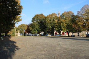 photo de la place avec status d'assais les jumeaux