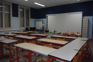 photo de la salle de classe d'assais les jumeaux